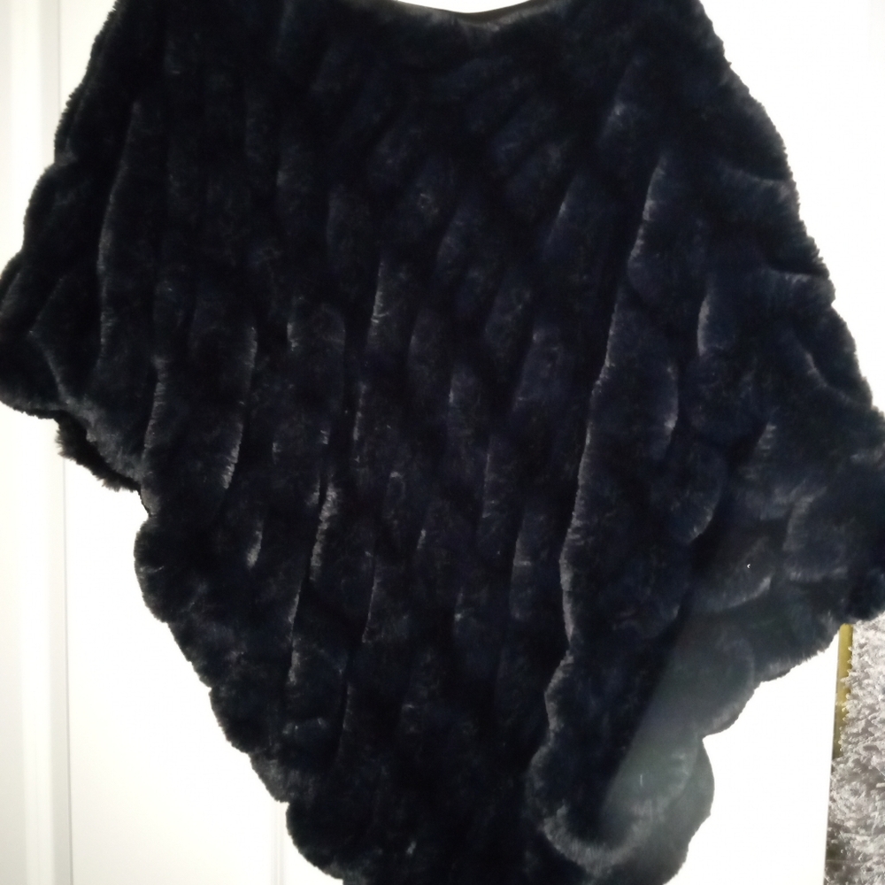 Beautiful faux fur poncho